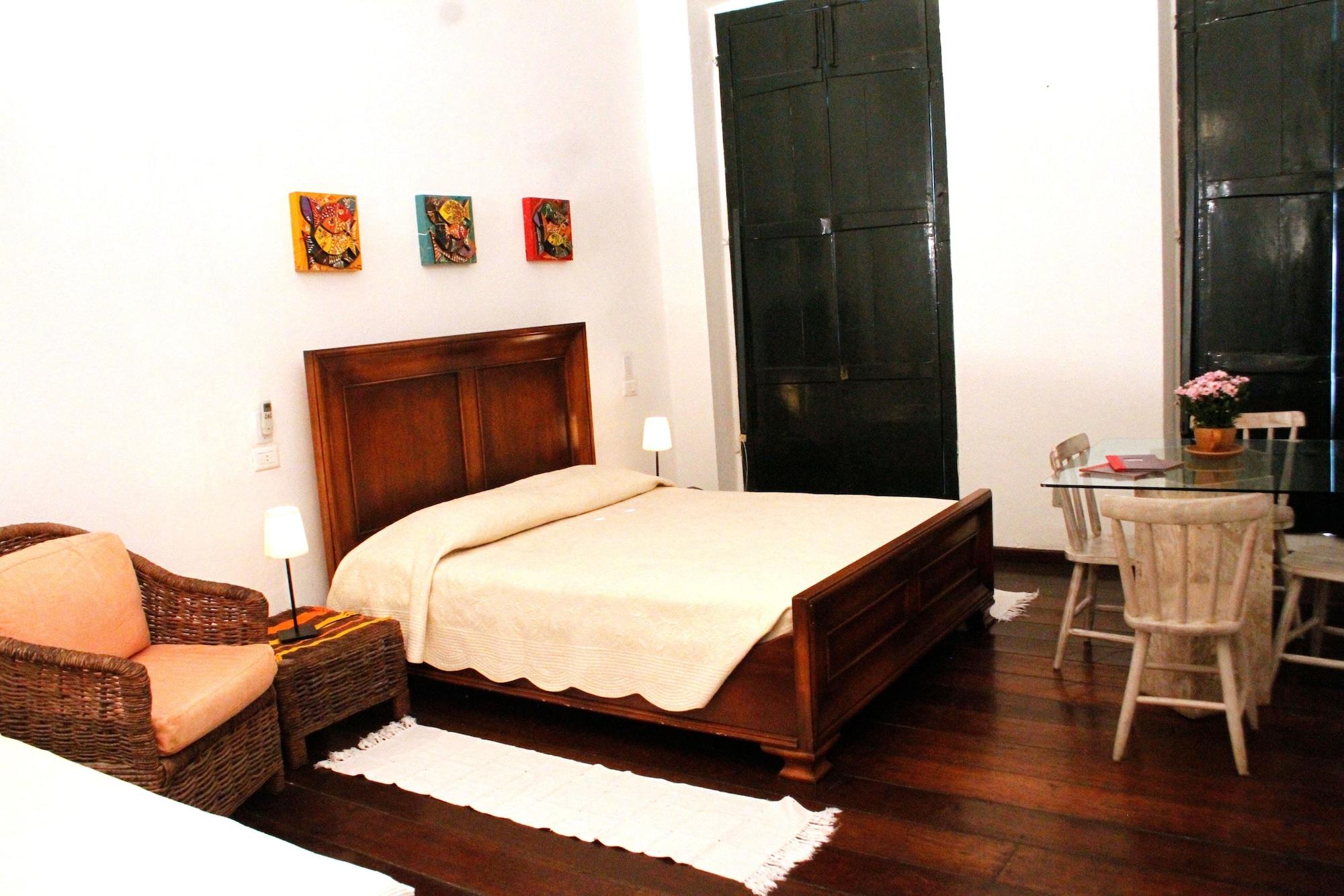 Studio Do Carmo Galeria De Artes E Pousada Salvador Exterior photo